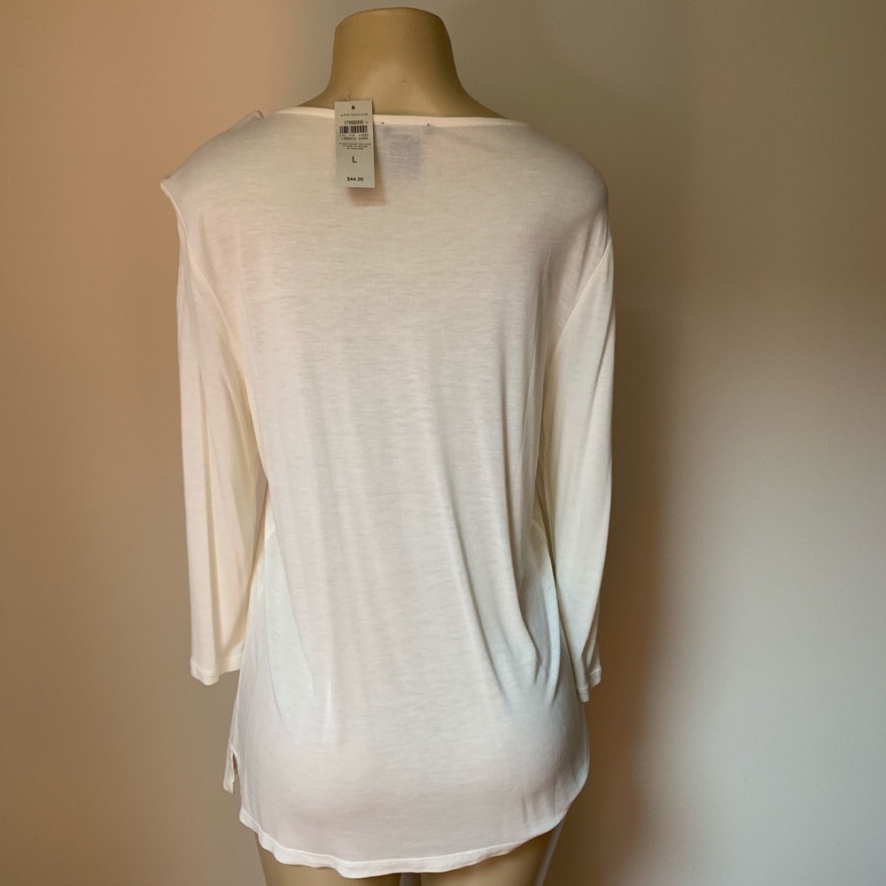 Tops - Picture 3 of 4